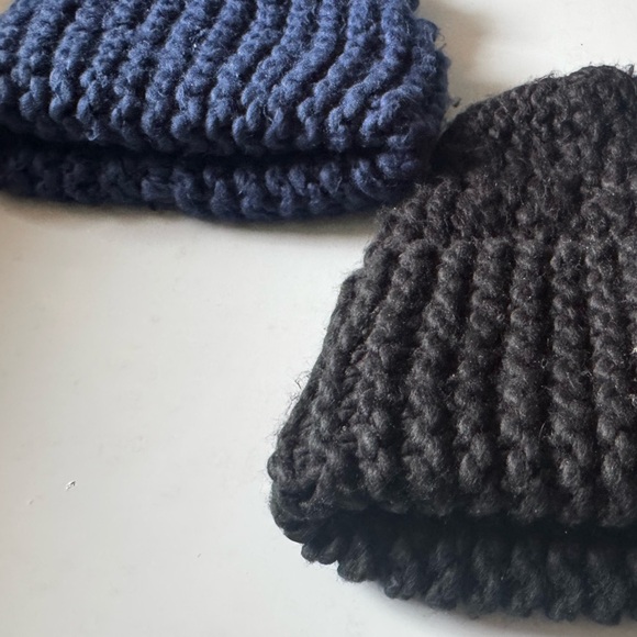 Two Adjustable Rim Knit Beanies – Navy & Black - Picture 4 of 4